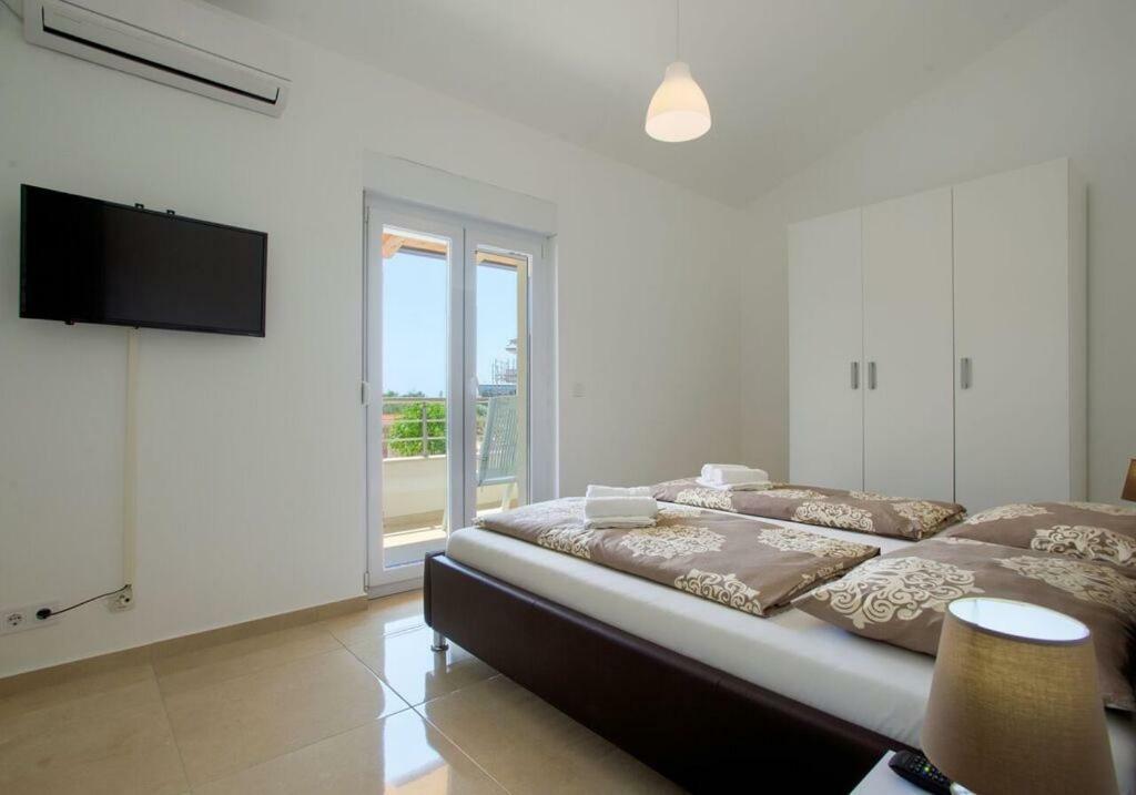 Villa Sanja Plovanija Екстер'єр фото