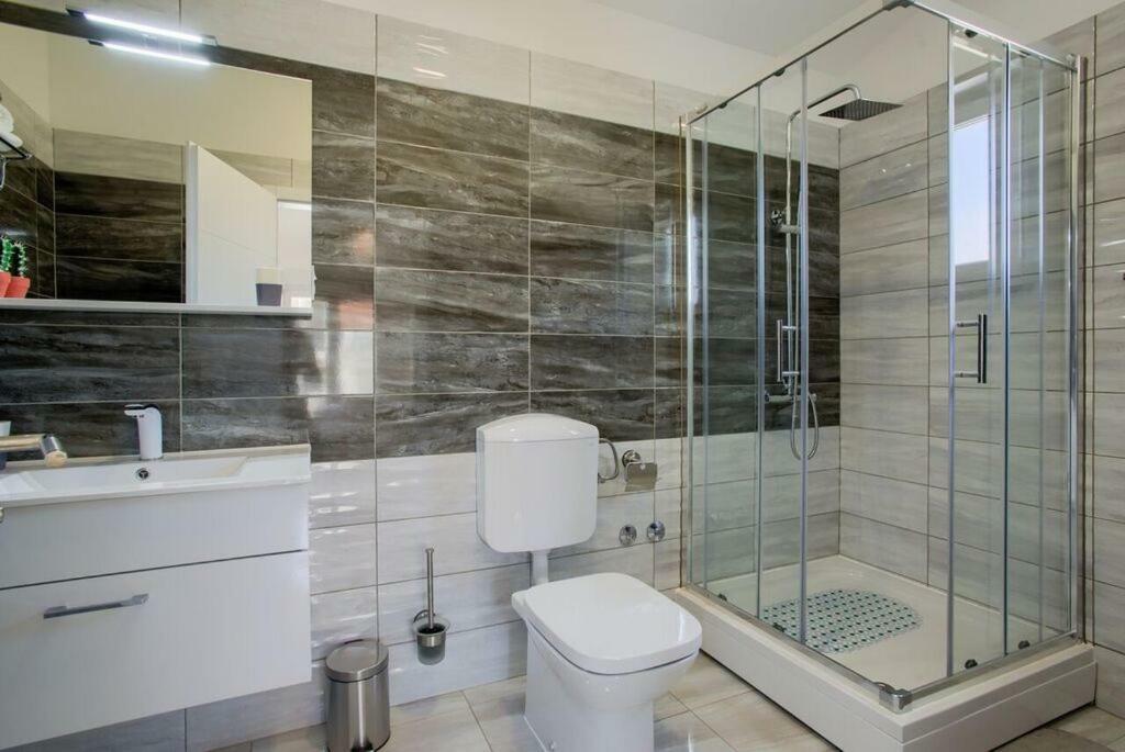 Villa Sanja Plovanija Екстер'єр фото