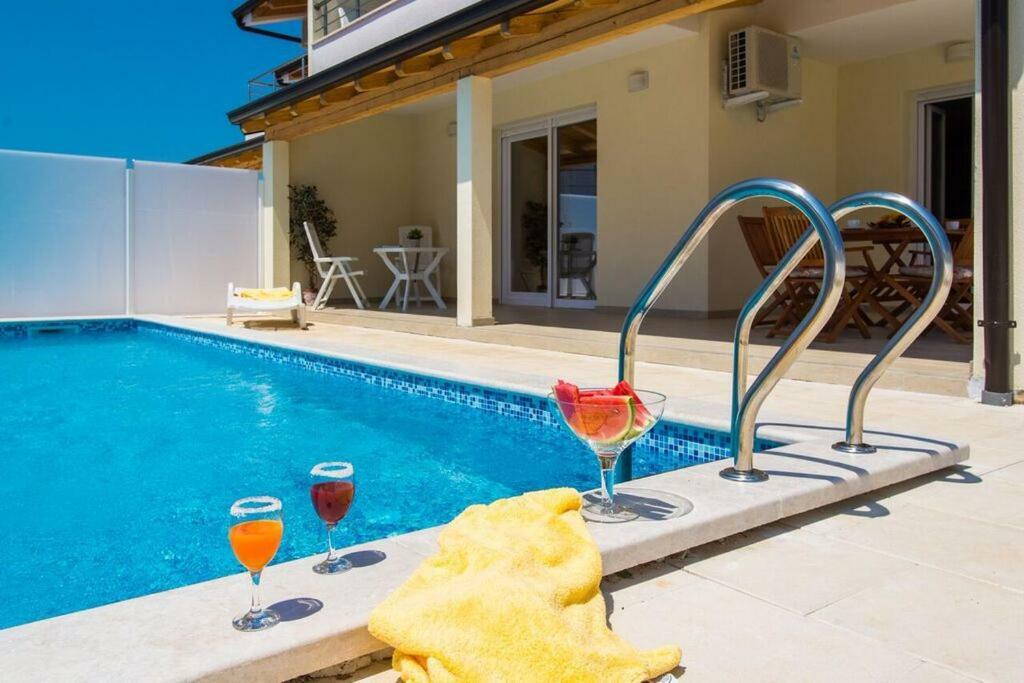 Villa Sanja Plovanija Екстер'єр фото